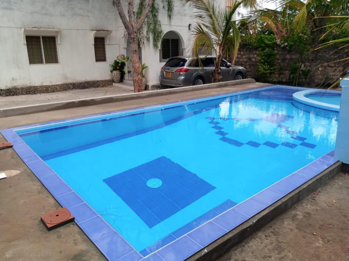 Nyumba Tulivu Apartman Watamu Kültér fotó