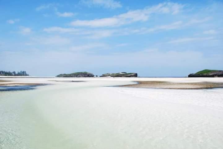 Nyumba Tulivu Apartman Watamu Kültér fotó