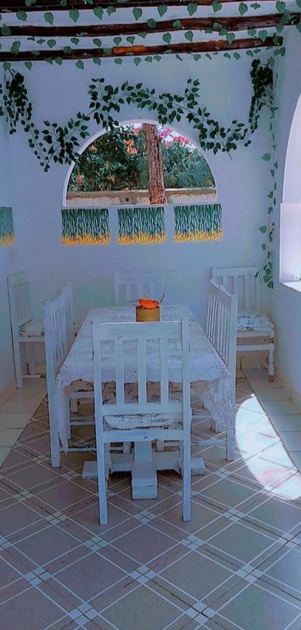 Nyumba Tulivu Apartman Watamu Kültér fotó