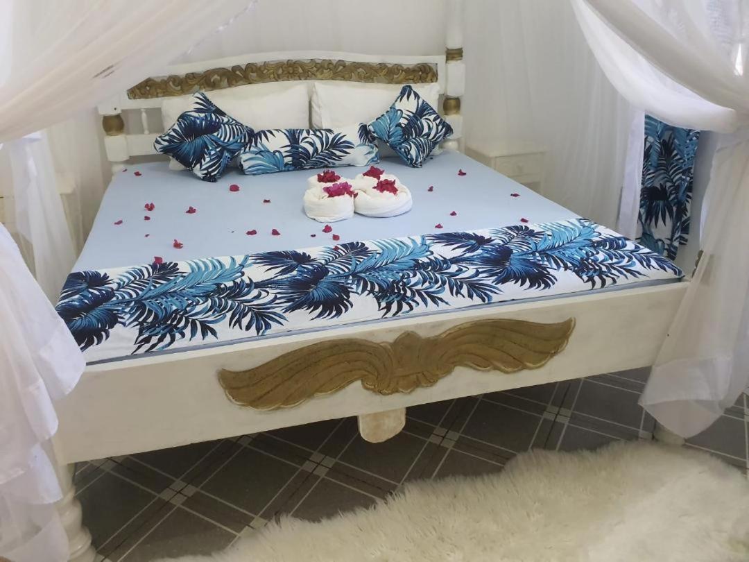 Nyumba Tulivu Apartman Watamu Kültér fotó