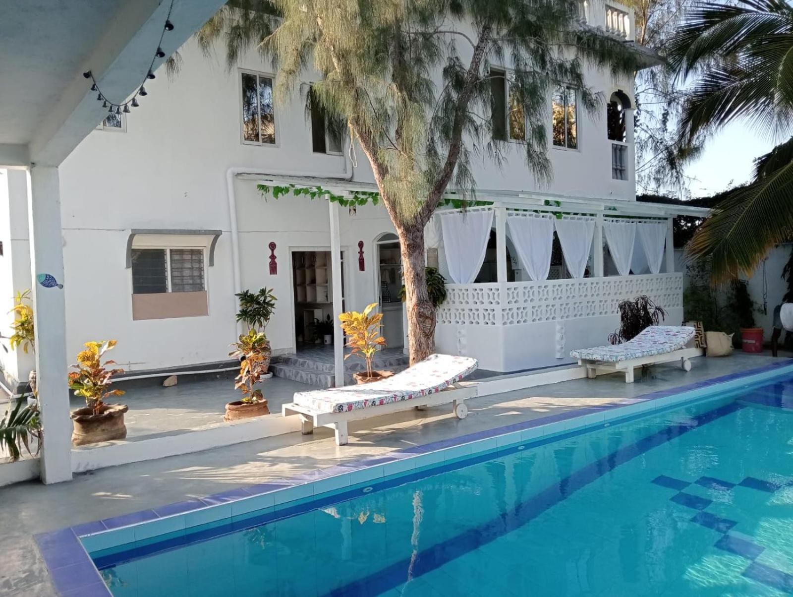 Nyumba Tulivu Apartman Watamu Kültér fotó