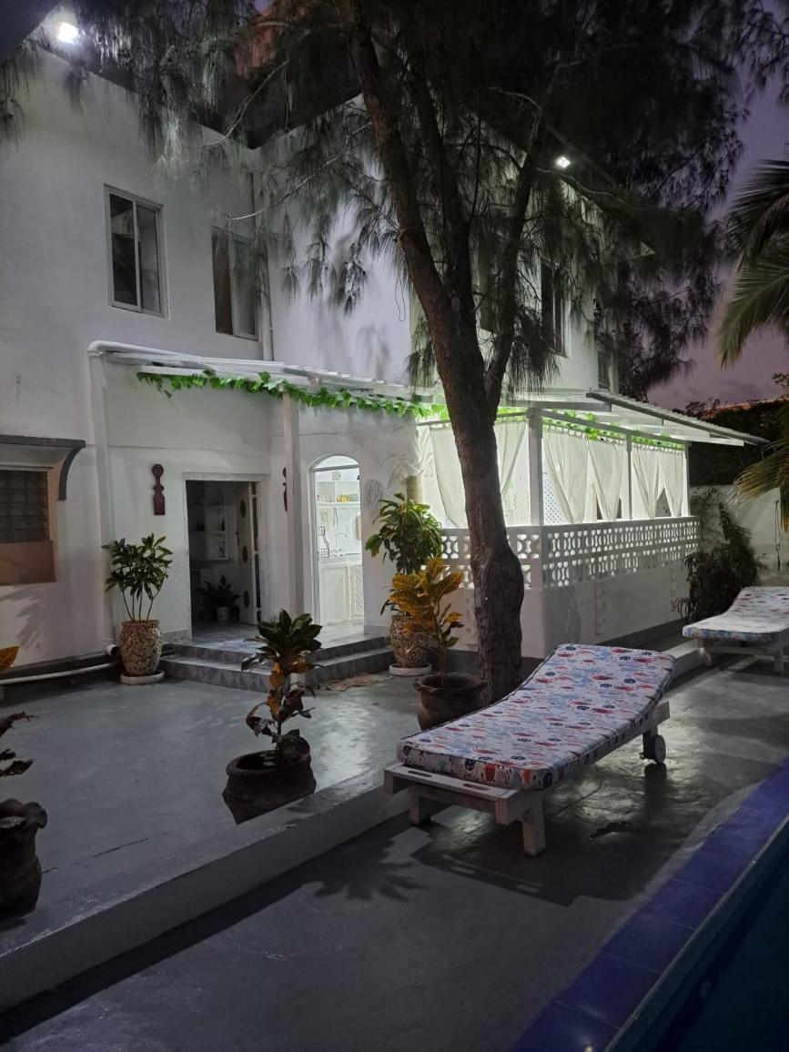 Nyumba Tulivu Apartman Watamu Kültér fotó