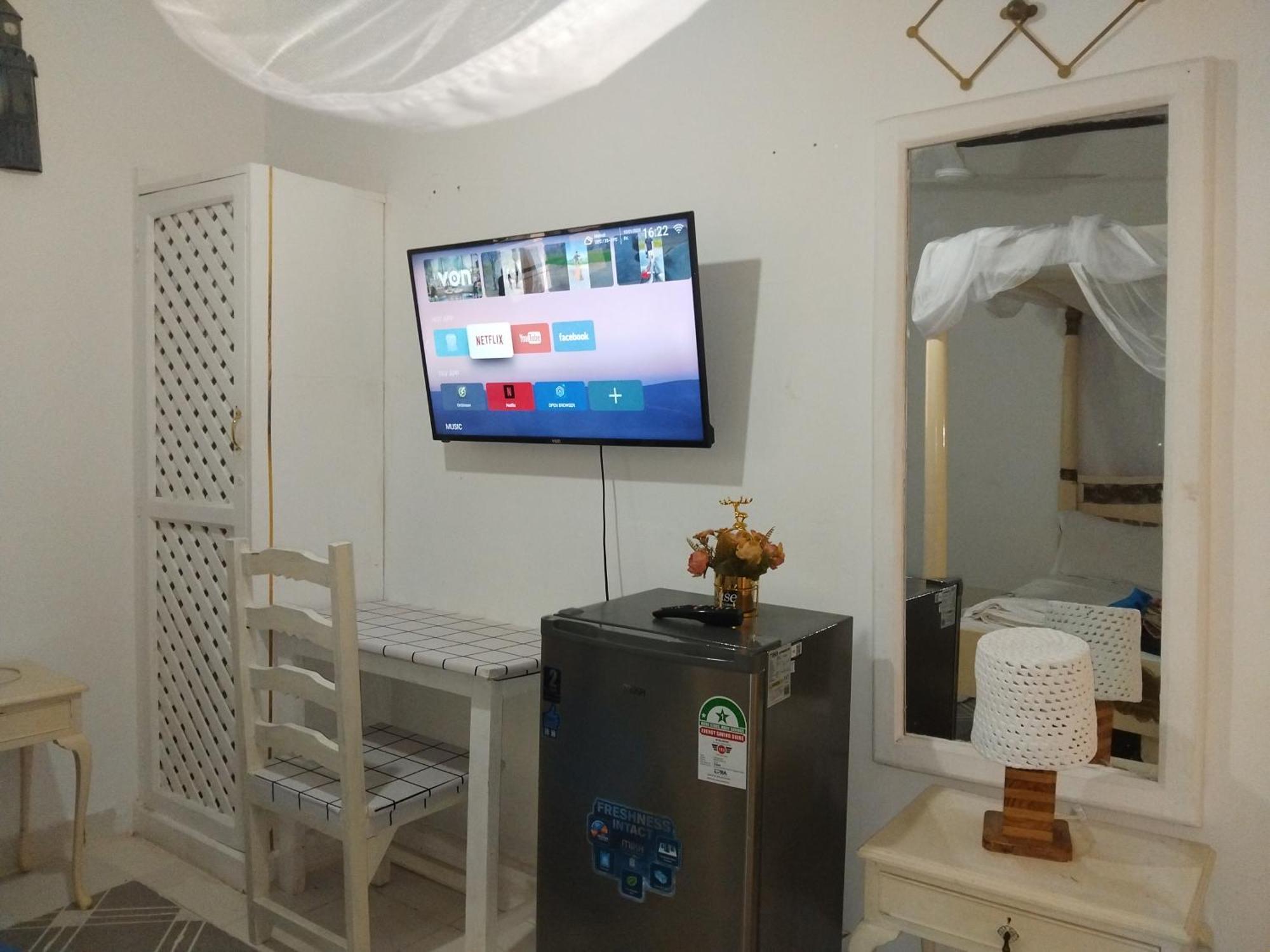 Nyumba Tulivu Apartman Watamu Kültér fotó